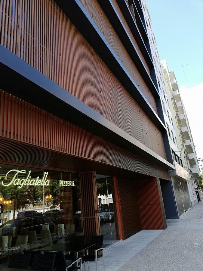 Beautiful Apartment-Campo Pequeno Home Lisboa Екстериор снимка